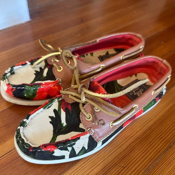 Milly for Sperry Limited Edition - 2-Eye in Roses Print Canvas - Size 6 - Picture 1 of 5
